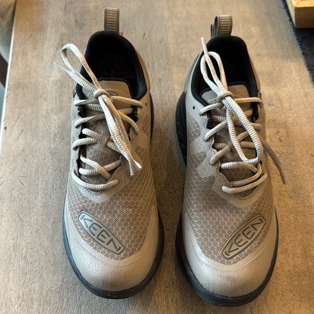 Keen Beige Lace-Up Sneakers